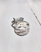 Laden Sie das Bild in den Galerie-Viewer, Silber Schmuck - Ring Kleiner Fisch