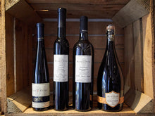 Laden Sie das Bild in den Galerie-Viewer, Walter J. Oster - Riesling Beerenauslese 2018