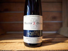 Laden Sie das Bild in den Galerie-Viewer, Walter J. Oster - Riesling Beerenauslese 2018