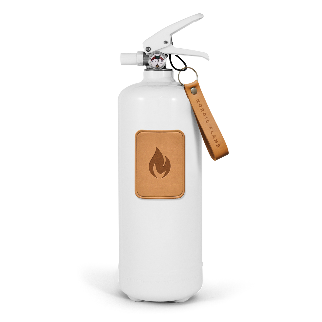Nordic Flame - ABC Feuerlöscher 2 kg, Weiß mit hellbraunem Leder