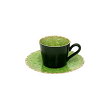 Laden Sie das Bild in den Galerie-Viewer, Teetasse mit Unterteller in Craquelé Glasur/ Schwarz
